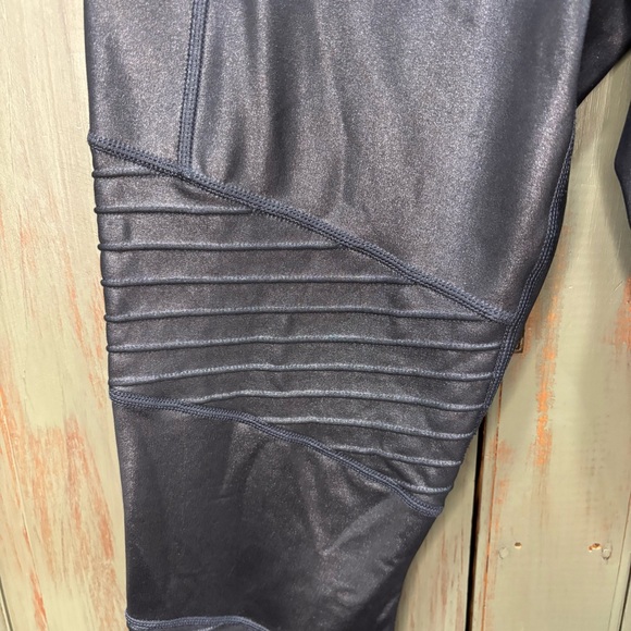 Athleta Inclination Moto Yoga Leggings Black XS - Picture 4 of 9